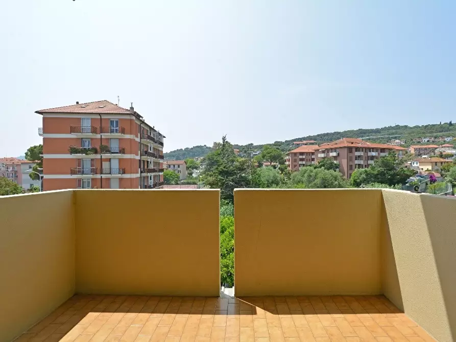 Immagine 17 di Bilocale in vendita  in Via Carlo conti 36 a San Bartolomeo Al Mare