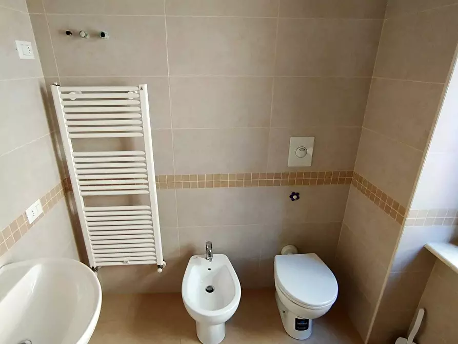 Immagine 4 di Quadrilocale in affitto  in Via Re di Puglia 13 a Lamezia Terme