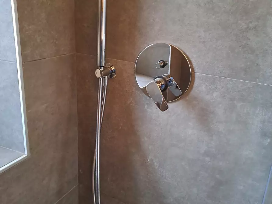 Immagine 23 di Trilocale in affitto  in VIALE 24 MAGGIO 31 a Collegno