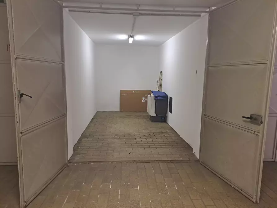 Immagine 24 di Bilocale in affitto  in VIA COSMO 6 a Torino