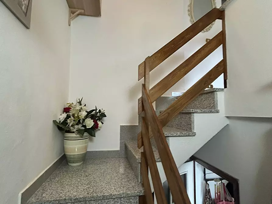 Immagine 12 di Quadrilocale in vendita  a Sarzana