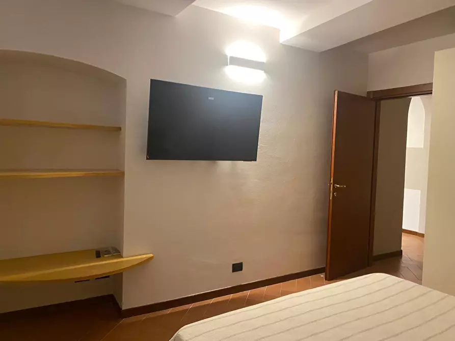 Immagine 5 di Bilocale in affitto  a Sarzana