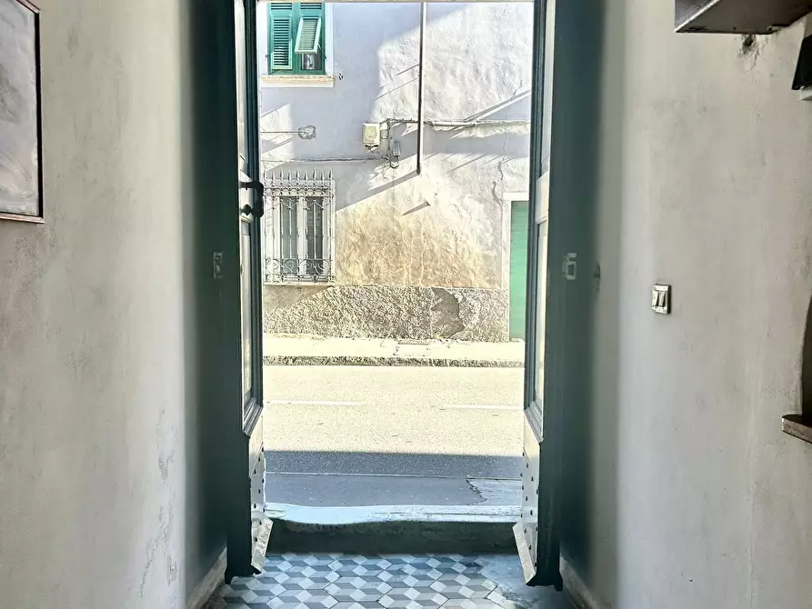 Immagine 32 di Quadrilocale in vendita  a Sarzana