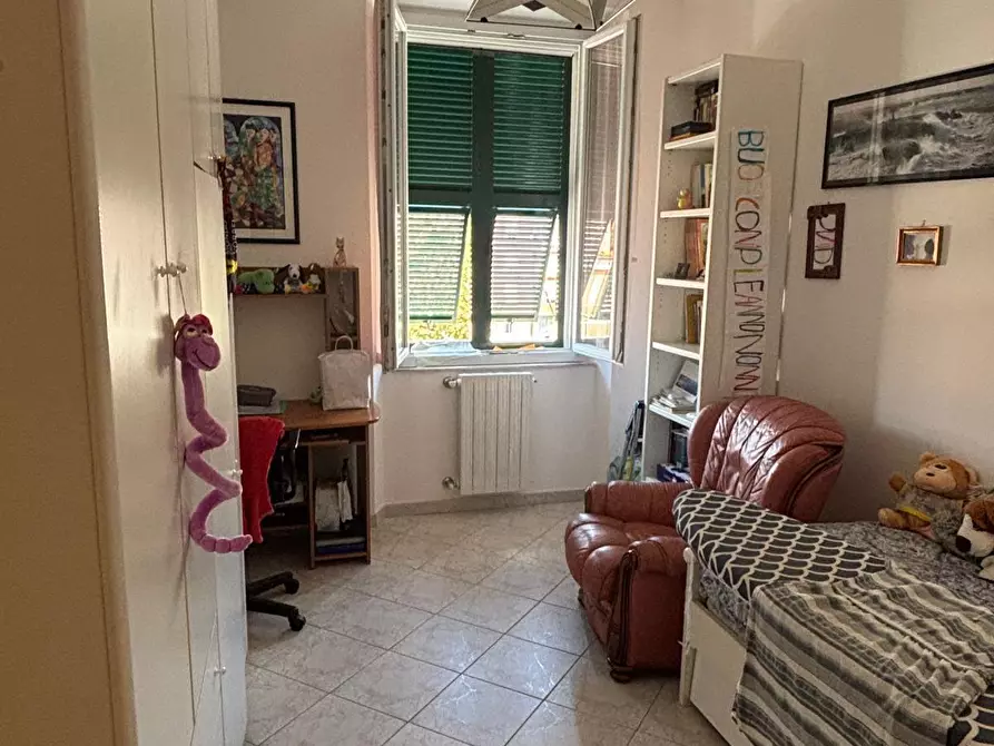 Immagine 12 di Quadrilocale in vendita  a La Spezia