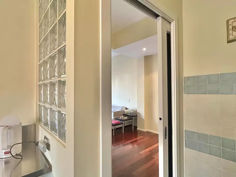 Immagine 21 di Trilocale in vendita  a Sarzana