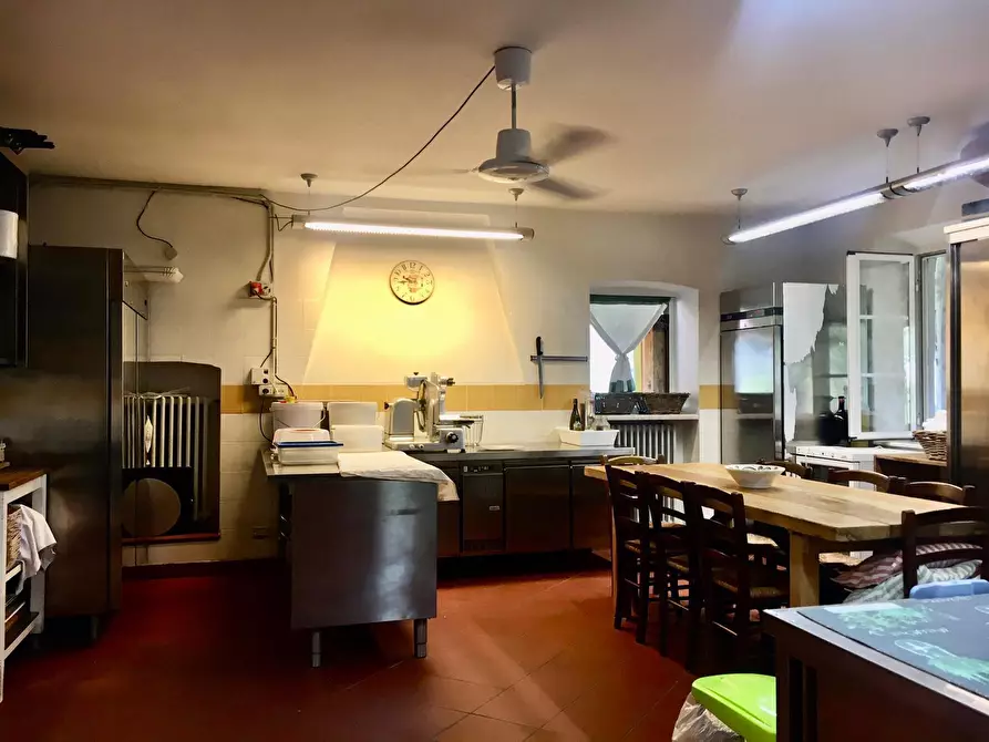 Immagine 31 di Rustico / casale in vendita  a Castelnuovo Magra