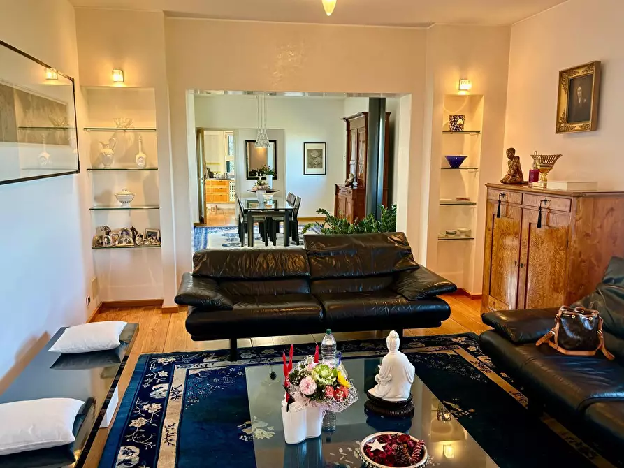 Immagine 34 di Villa in vendita  a Sarzana