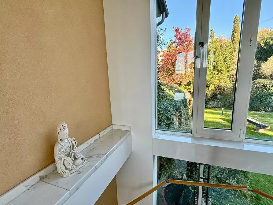 Immagine 52 di Villa in vendita  a Sarzana