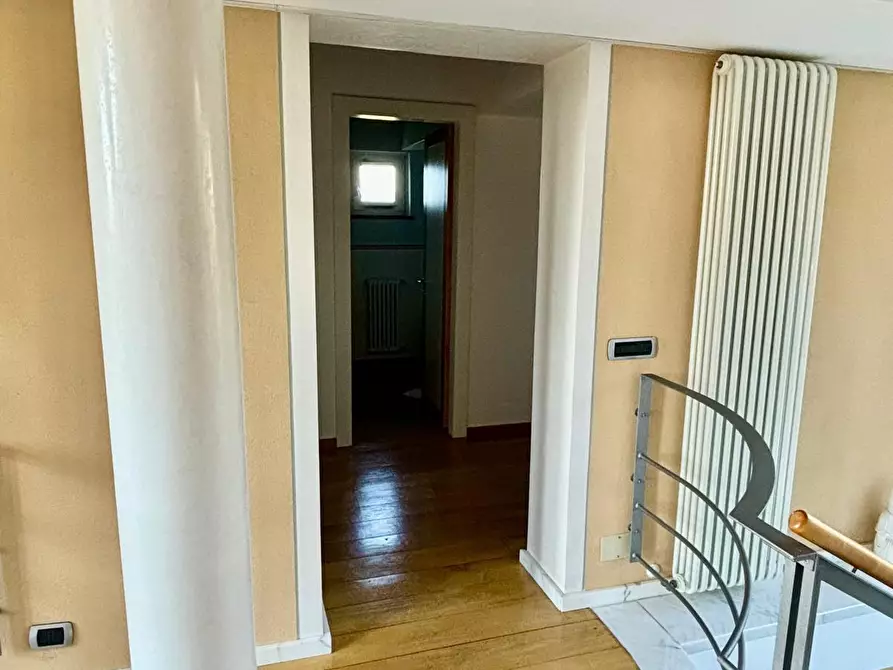 Immagine 42 di Villa in vendita  a Sarzana