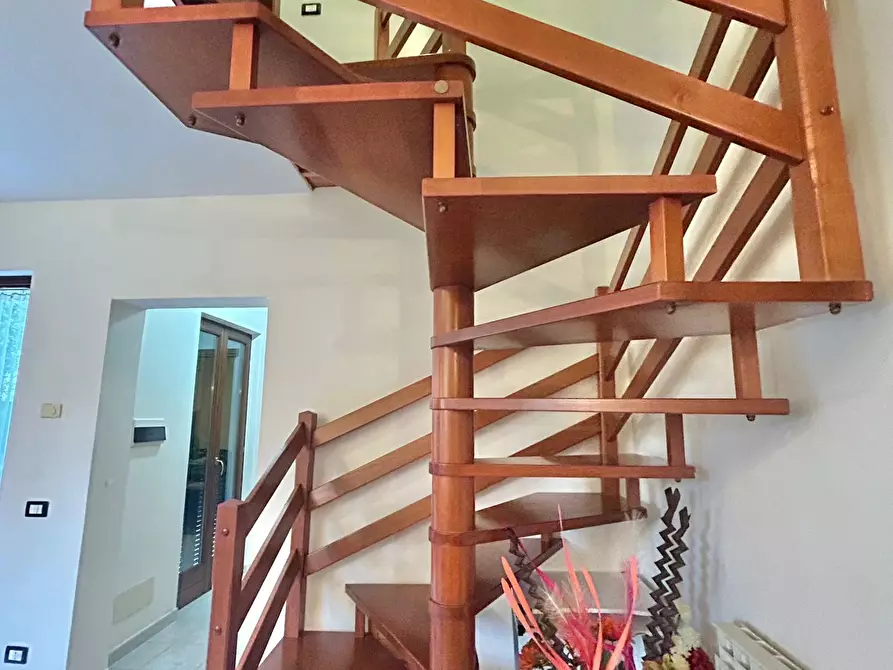 Immagine 20 di Villetta a schiera in vendita  a Ameglia