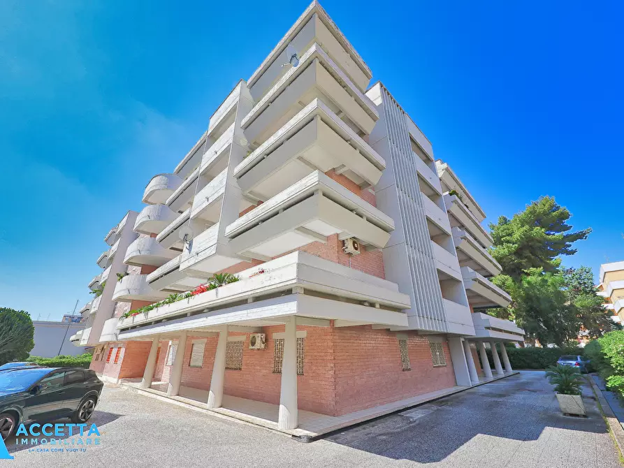 Immagine 25 di Quadrilocale in vendita  in Via Galera Montefusco 11 a Taranto