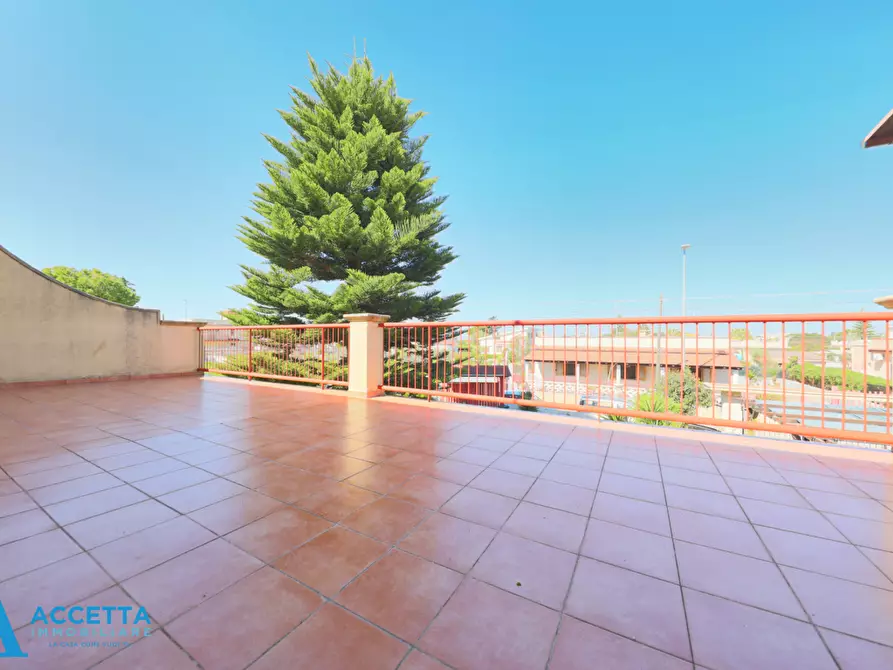 Immagine 21 di Villa in vendita  in Via Torpediniere a Taranto