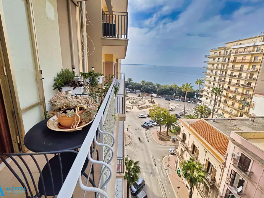 Immagine 4 di Trilocale in vendita  in Via Angelo Berardi 83 a Taranto