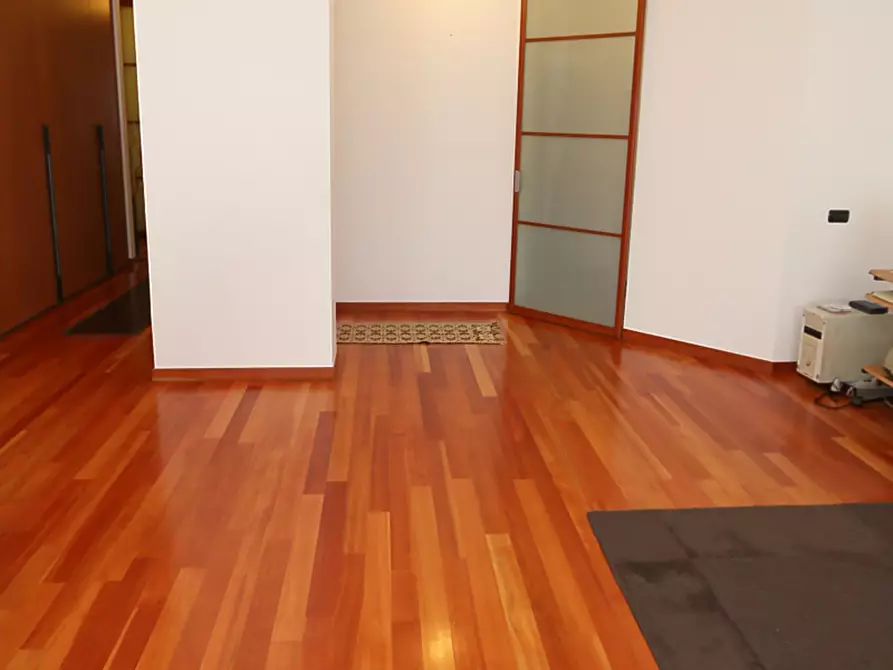 Immagine 20 di Quadrilocale in vendita  in Corso Umberto 69 a Taranto