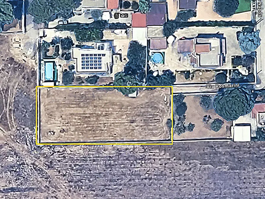 Immagine 26 di Terreno agricolo in vendita  in Via Rosmarini a Leporano