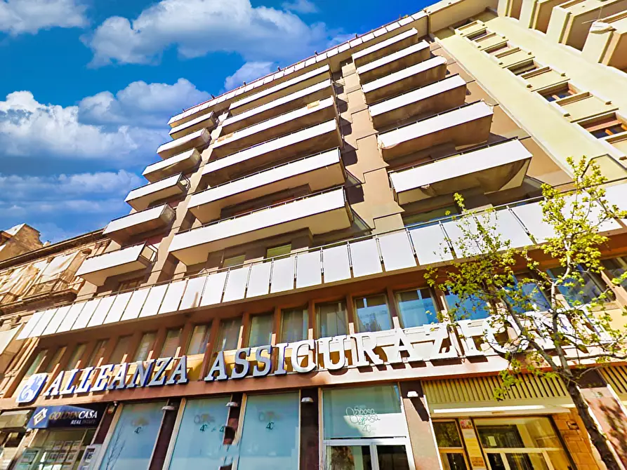 Immagine 4 di Quadrilocale in vendita  in Corso Umberto 69 a Taranto