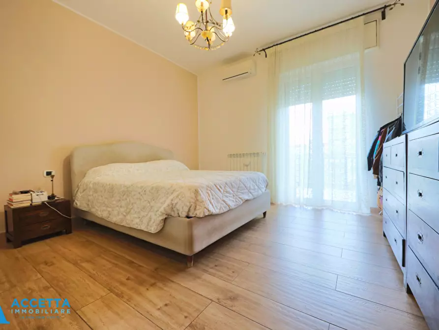 Immagine 20 di Trilocale in vendita  in Corso Italia 370 a Taranto