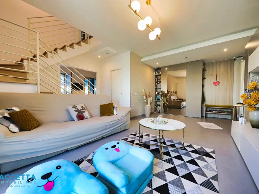 Immagine 35 di Villa in vendita  in Via Fior di Zenzero 2 a Taranto