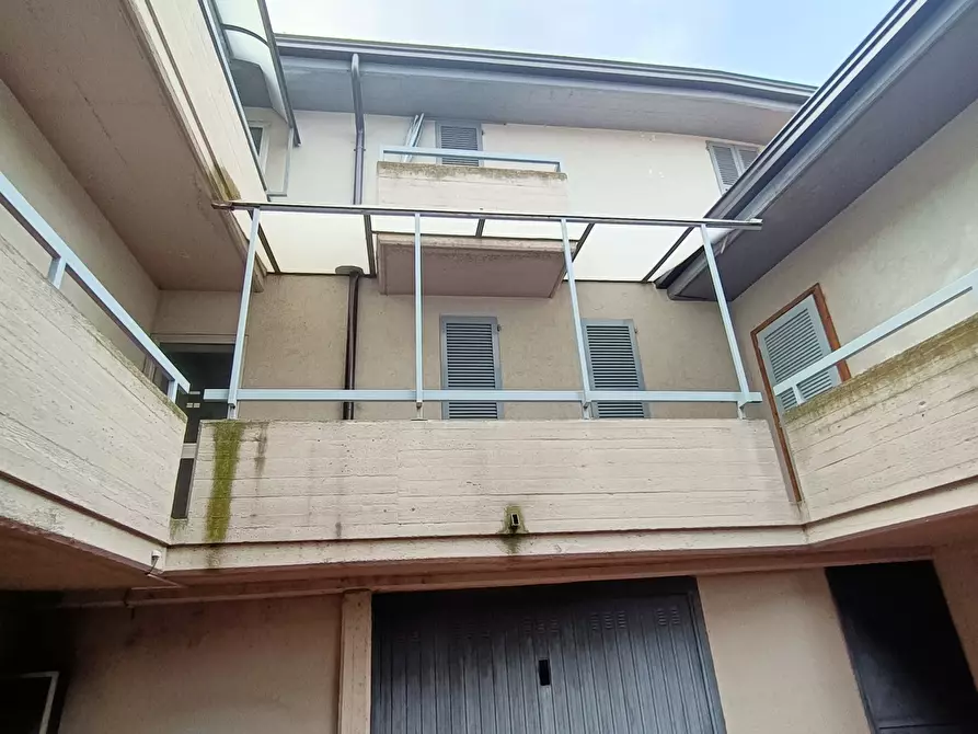 Immagine 20 di Trilocale in affitto  in Via Giacomo Puccini a Pianello Val Tidone