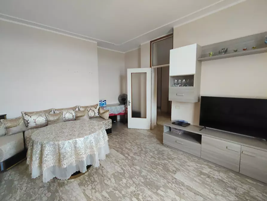Immagine 5 di Trilocale in vendita  in Via Roma a Pieve Porto Morone