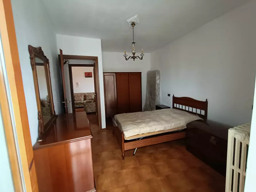 Immagine 12 di Trilocale in vendita  in Via Giacomo Puccini a Pianello Val Tidone