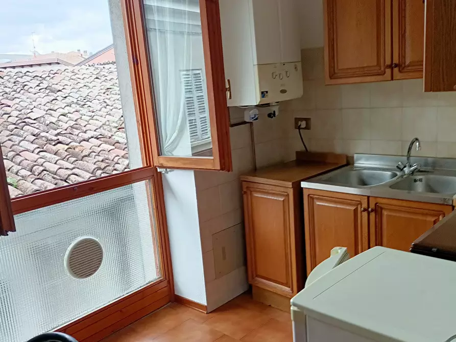 Immagine 4 di Trilocale in vendita  in Via Giacomo Puccini a Pianello Val Tidone