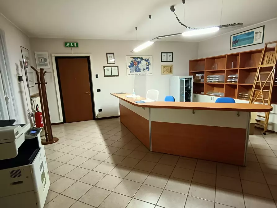 Immagine 2 di Trilocale in vendita  in centrale a Castel San Giovanni