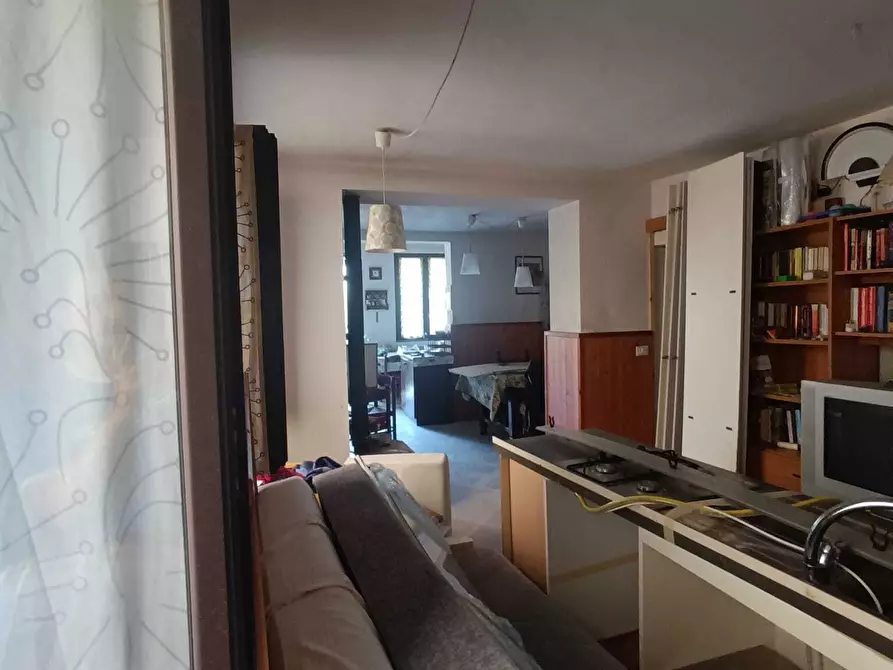 Immagine 25 di Porzione di casa in vendita  in Località Case Piccioni 53 a Ziano Piacentino