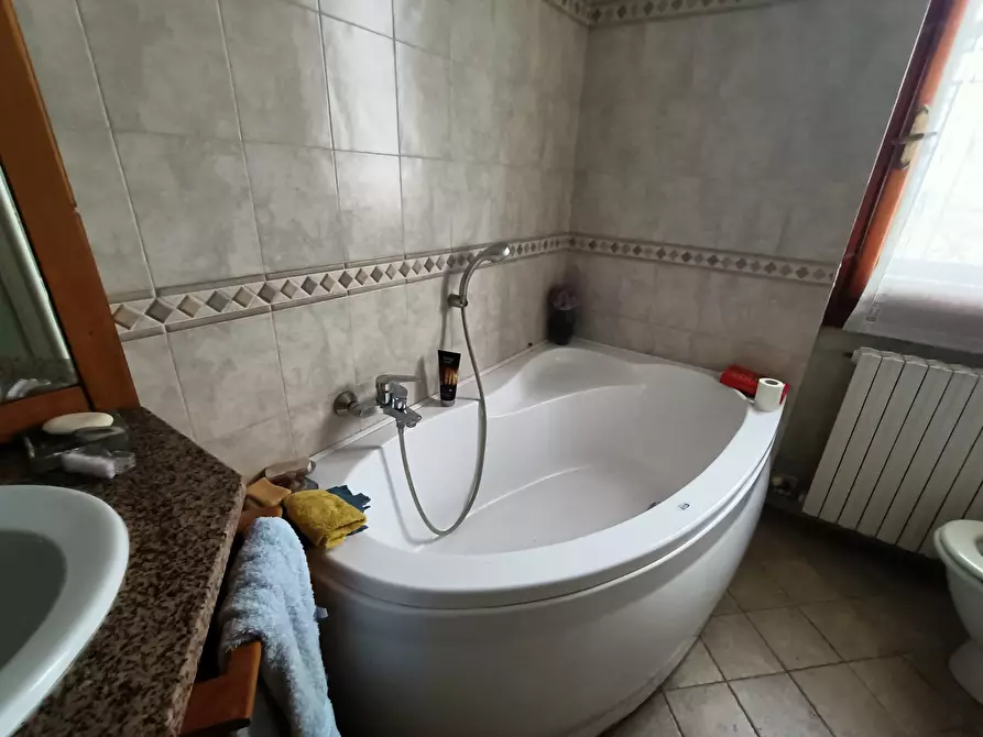 Immagine 27 di Casa indipendente in vendita  in campagna a Monticelli Pavese