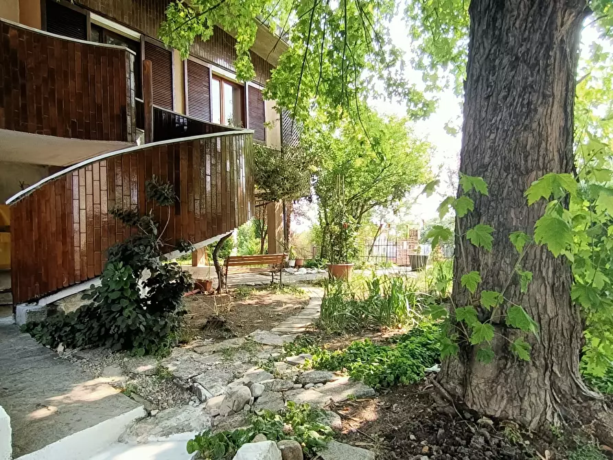 Immagine 25 di Casa indipendente in affitto  in Via Creta a Ziano Piacentino