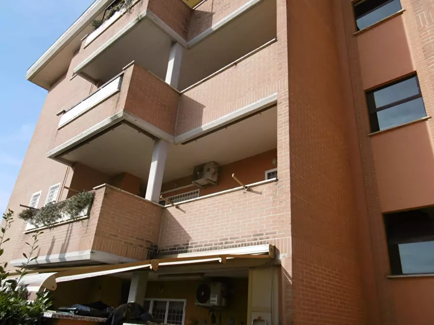 Immagine 32 di Trilocale in vendita  in VIA LORENZO ALLIEVI a Roma