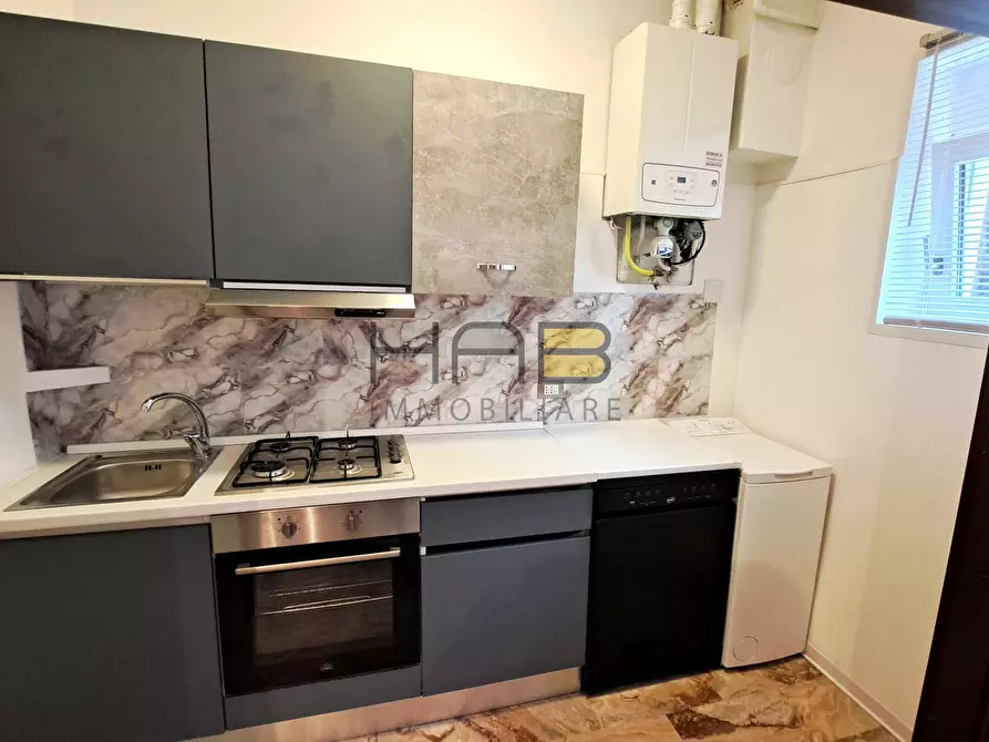 Immagine 5 di Appartamento in affitto  in via Benizzi a Padova