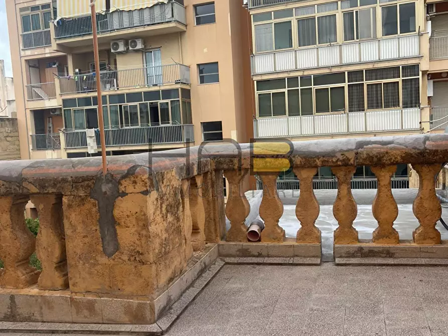 Immagine 5 di Bilocale in affitto  a Erice