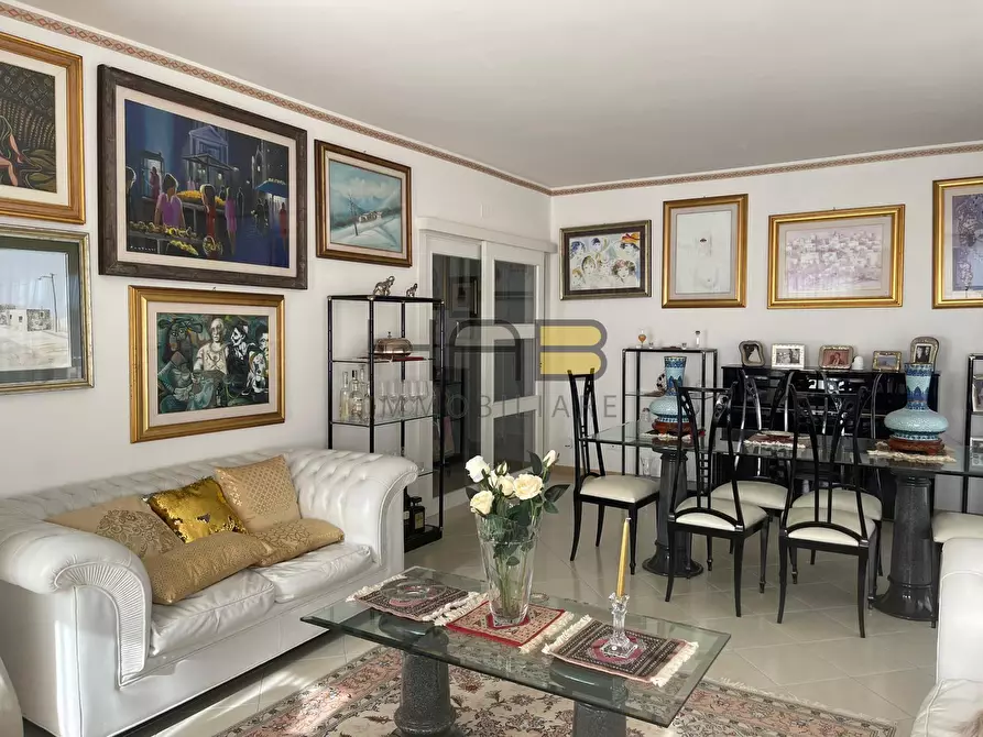 Immagine 1 di Appartamento in vendita  a Erice