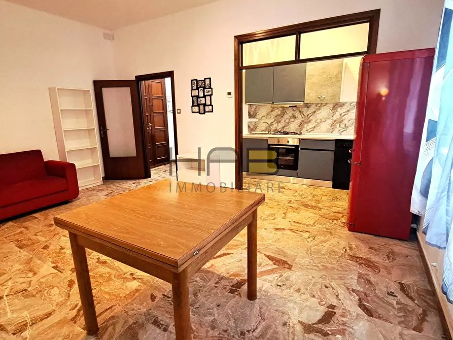 Immagine 4 di Appartamento in affitto  in via Benizzi a Padova