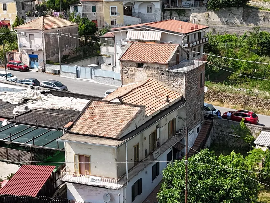 Immagine 9 di Casa semindipendente in vendita  in Via Francesco Spirito 62 a Salerno