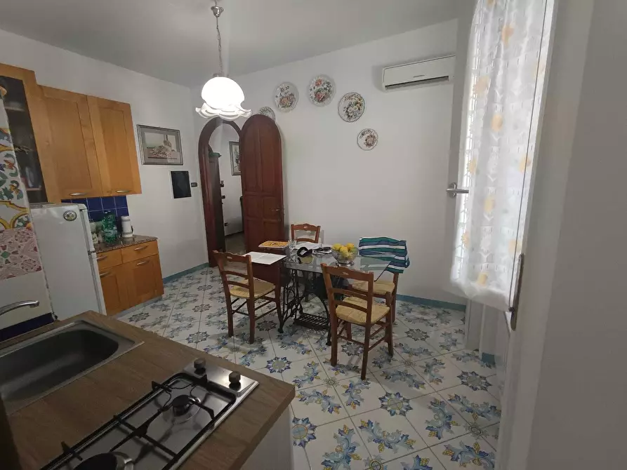 Immagine 6 di Bilocale in vendita  in Via Capo di Piazza 8 a Minori