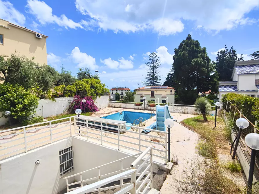 Immagine 8 di Villetta a schiera in vendita  in Via Marco Tullio Cicerone 3a a Formia