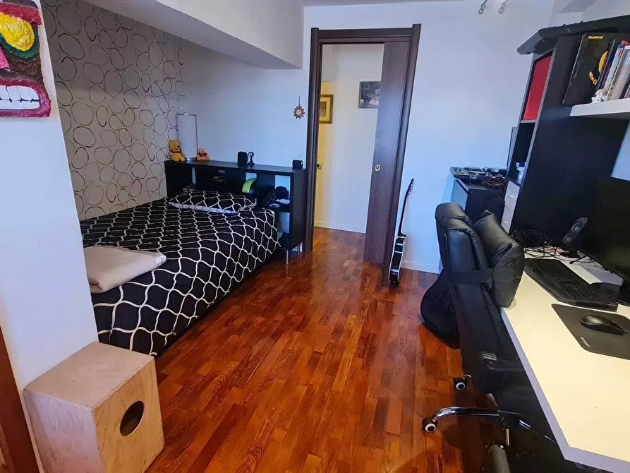 Immagine 12 di Trilocale in vendita  in Corso Vittorio Emanuele a Napoli