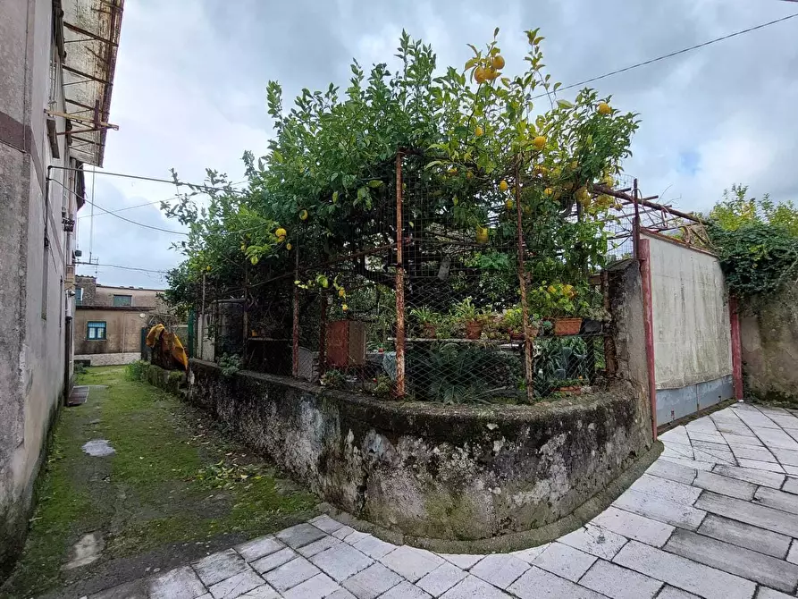 Immagine 2 di Terratetto in vendita  in Via Platani 8 a Giffoni Sei Casali