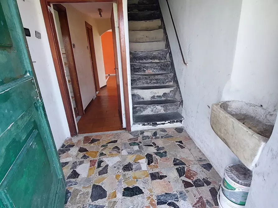 Immagine 22 di Bilocale in vendita  in Via Cremeno 10 a Genova