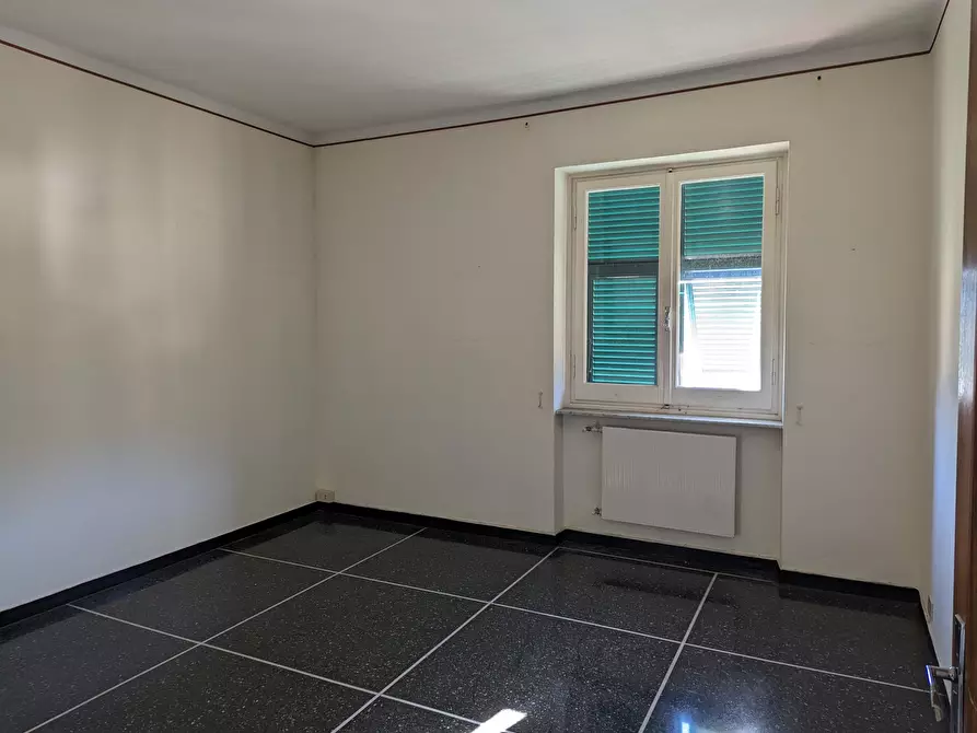 Immagine 18 di Quadrilocale in vendita  in Via Padre Francesco Borghero 33 a Ronco Scrivia