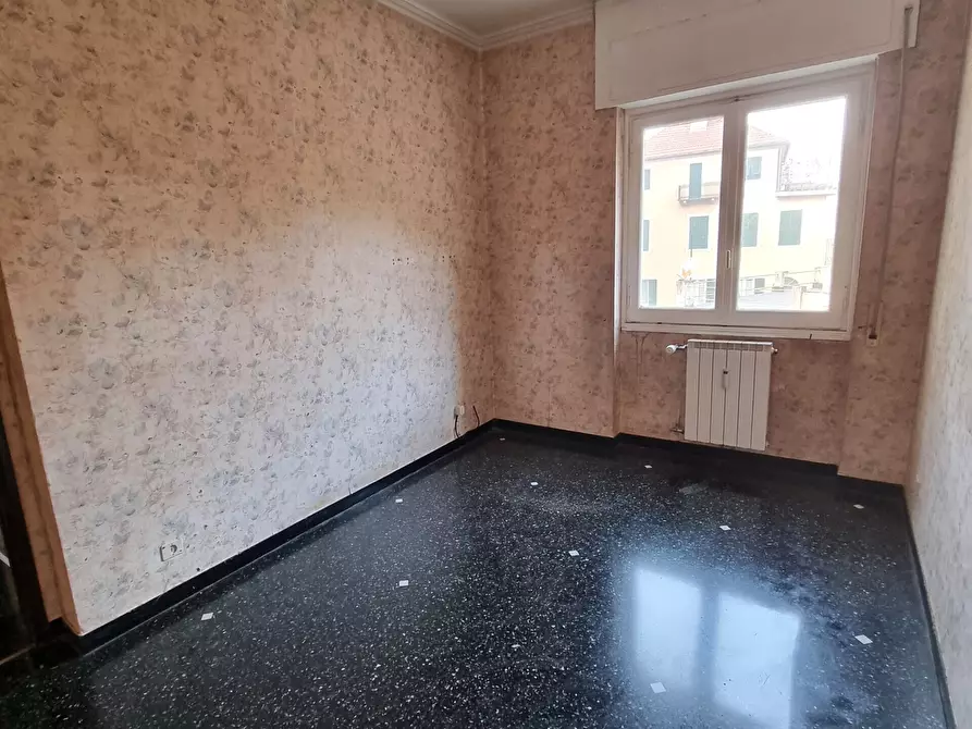 Immagine 23 di Pentalocale in vendita  in Via Paolo Anfossi 68c a Genova