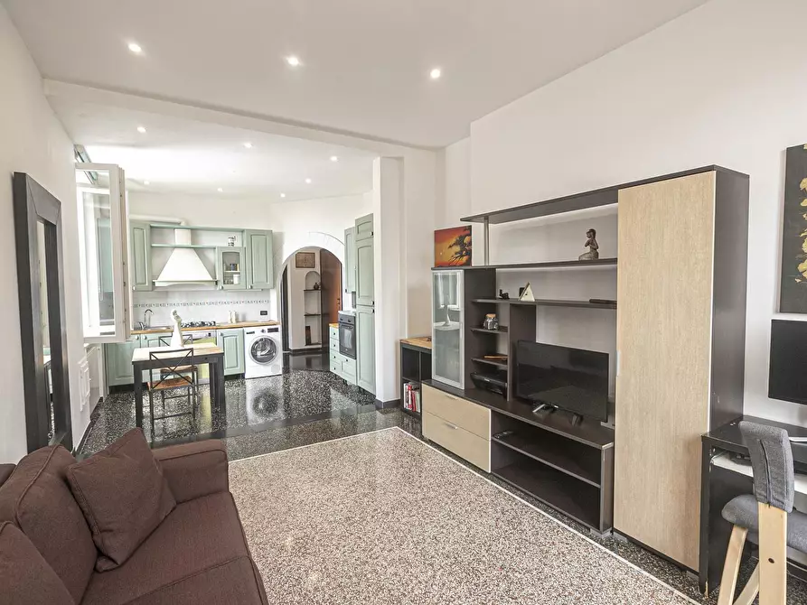 Immagine 6 di Trilocale in vendita  in Via Sant'Alberto 60 a Genova