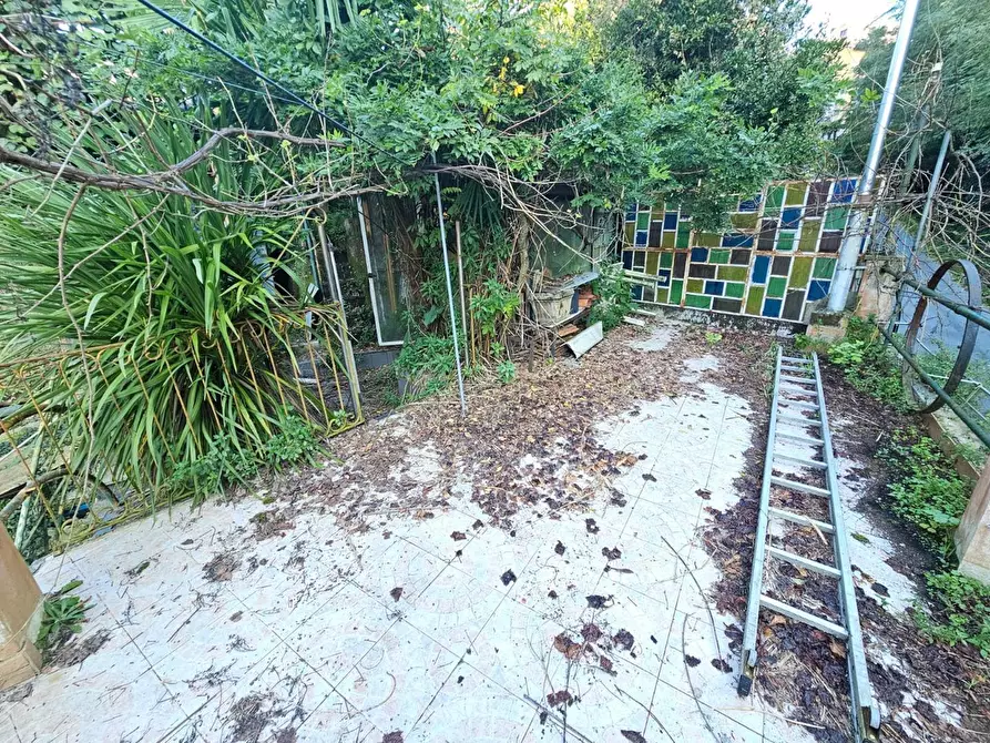 Immagine 31 di Bilocale in vendita  in Via campomorone 93 a Genova