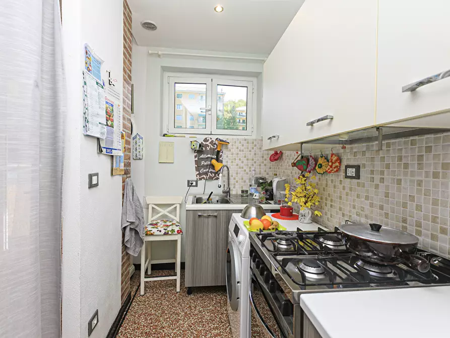 Immagine 7 di Trilocale in vendita  in Via Carnia 57B a Genova