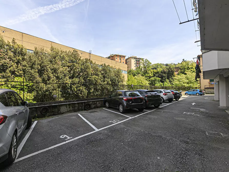 Immagine 46 di Pentalocale in vendita  in Via Bartolomeo Parodi 22 a Ceranesi