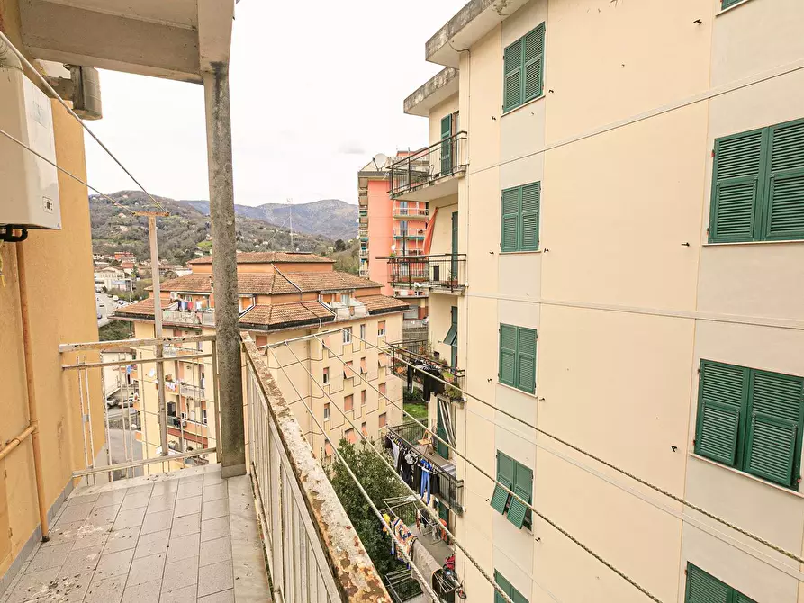 Immagine 9 di Trilocale in vendita  in Via Alcide De Gasperi 44 a Campomorone