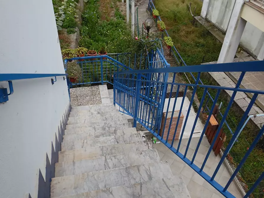 Immagine 31 di Quadrilocale in vendita  in Strada Statale 35 dei Giovi 53 a Mignanego