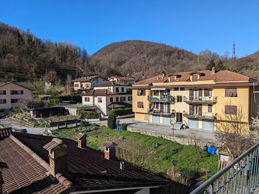 Immagine 34 di Quadrilocale in vendita  in Via Padre Francesco Borghero 33 a Ronco Scrivia